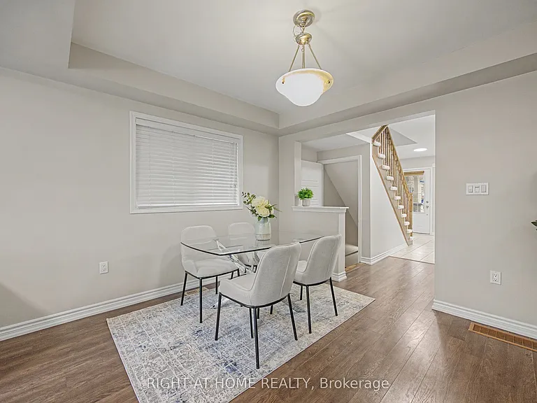 1235 Mulroney Hts — Photo 14
