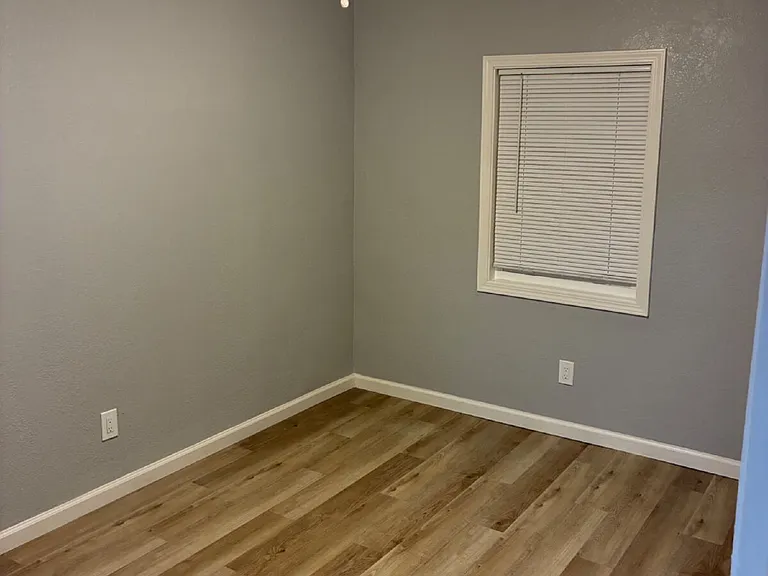 1423 Mono Dr — Photo 5