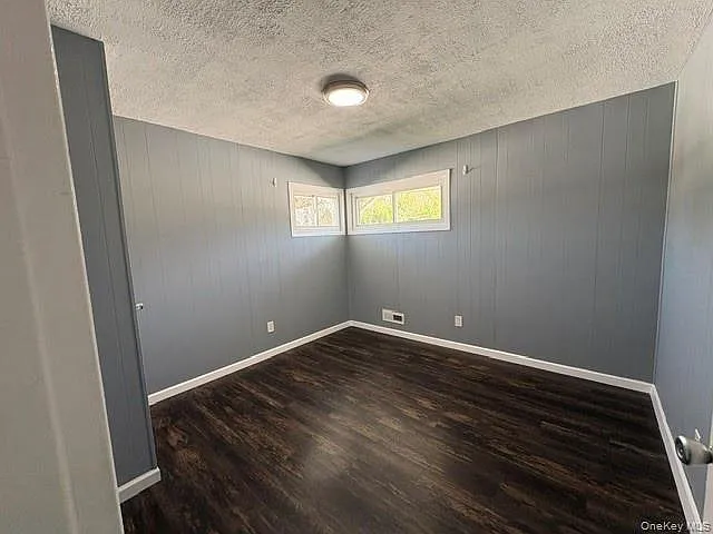 266 Central Park Rd — Photo 15