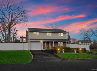 1042 11th Street, West Babylon, NY 11704