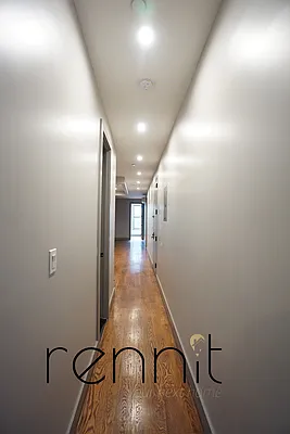 Rented by Rennit Inc. | media 40