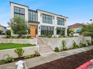 2820 Bayview Dr, Corona Del Mar, CA 92625