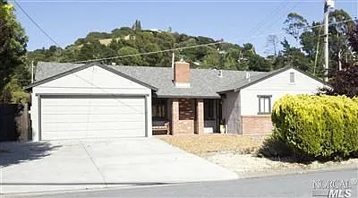 100 Jefferson Dr photo 1