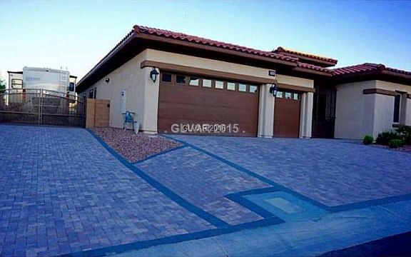 2nd image of 9068 Casalvieri St