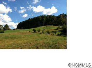 17 N Sundrops Trl, Cullowhee, NC 28723