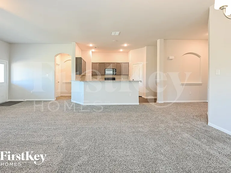14785 Country Club Dr — Photo 3