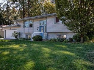 221 W Barnes Rd, Spokane, WA 99218