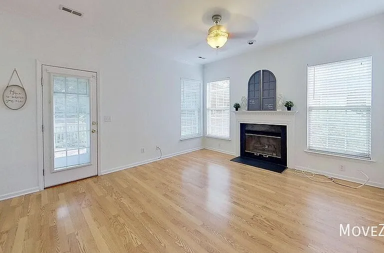3608 Brookstone Trl — Photo 47