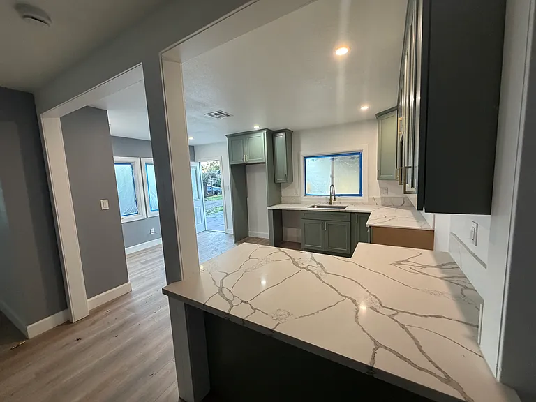 6926 Tippecanoe Ave — Photo 1