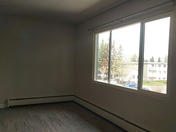 2nd image of 10309 102nd St #122