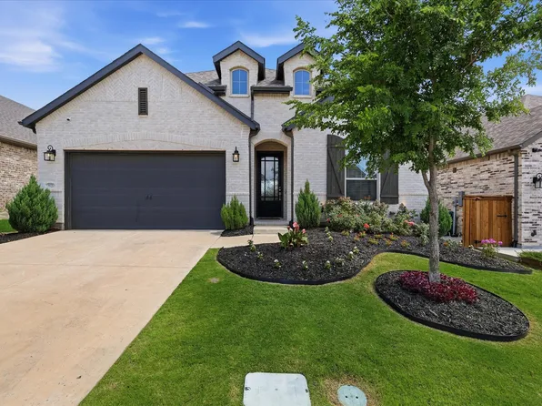 9521 Leisure Pace Ln, Oak Point, TX 75068