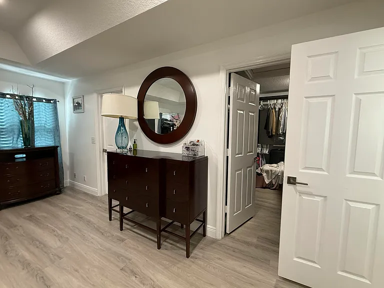 9114 Villa Palma Ln — Photo 10