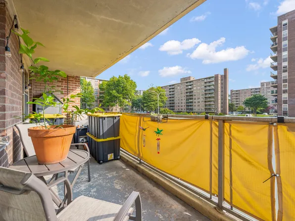 1065 Vermont Street image 8 of 27