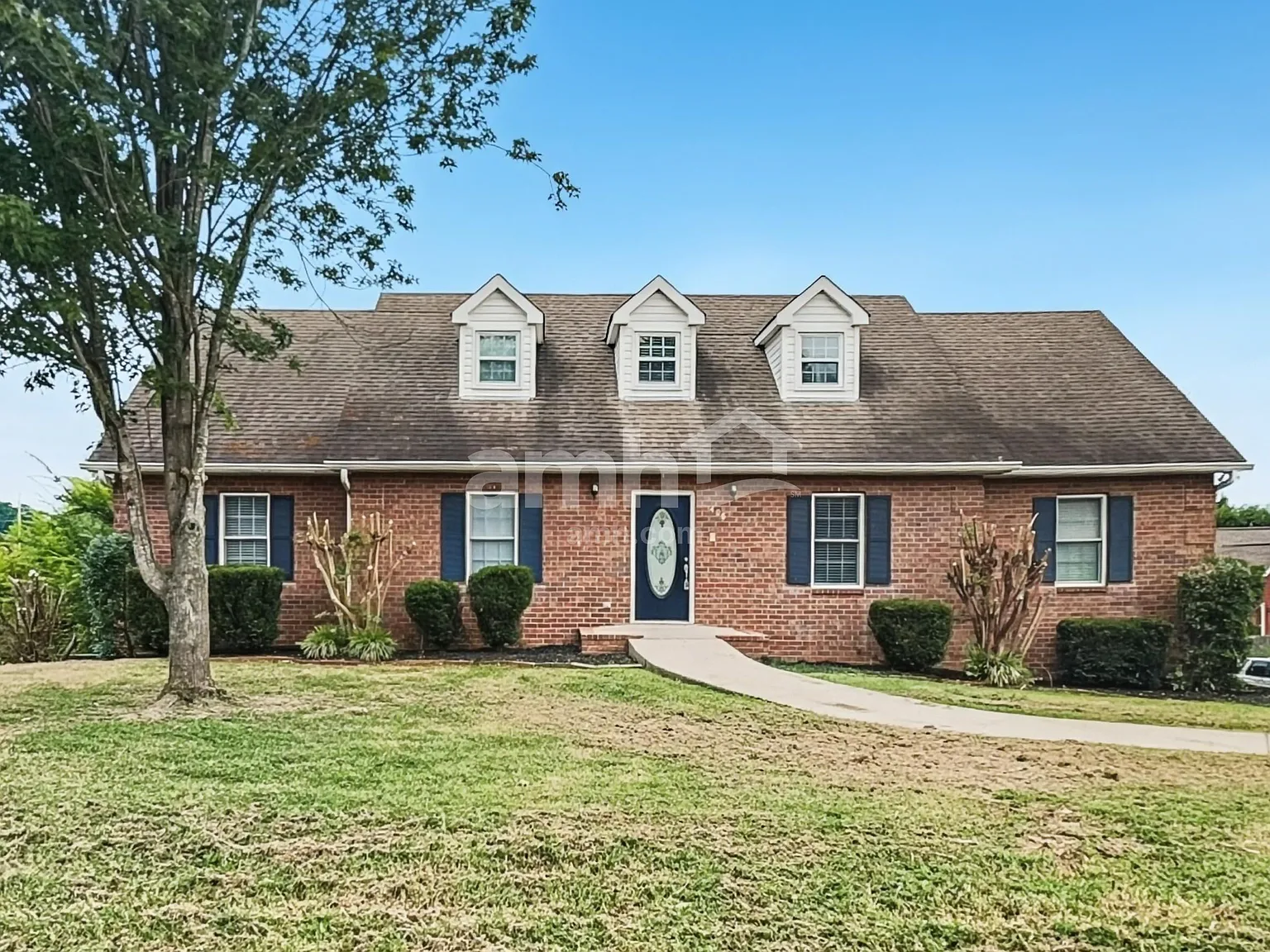5 bed, 4.0 bath, 3218 sqft, $3,095 — Photo 1