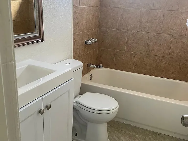 14839 Sherman Way #114 — Photo 6
