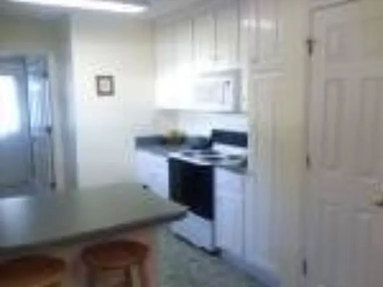 213 Chapwith Rd — Photo 4