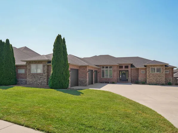 3820 E Rosebrier Street, Springfield, MO 65809