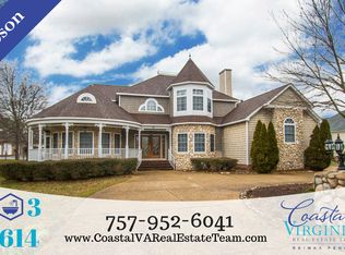 49 Forrest Rd, Poquoson, VA 23662