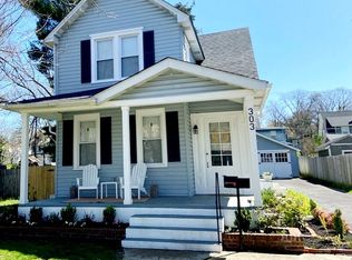303 7th St, Riverton, NJ 08077