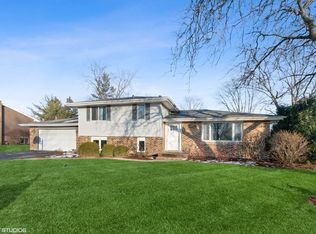 1514 S Regan Rd, New Lenox, IL 60451