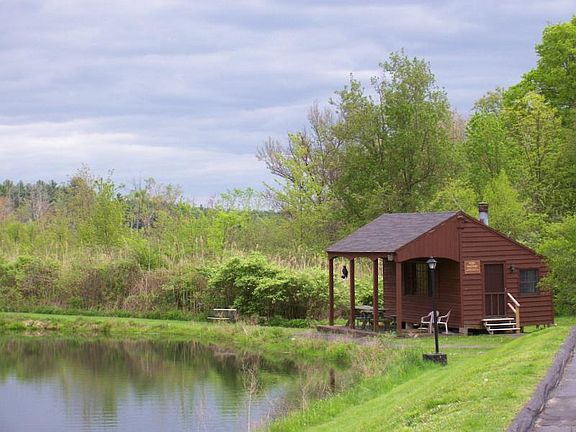 pond shed