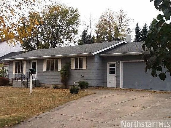 2nd image of 211 Maple Street