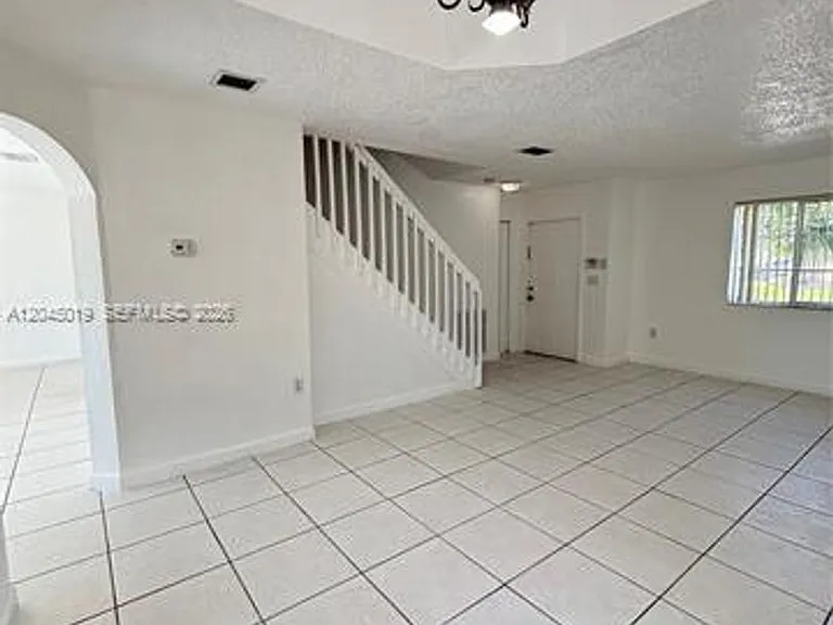 21339 SW 87th Ct #21339 — Photo 21