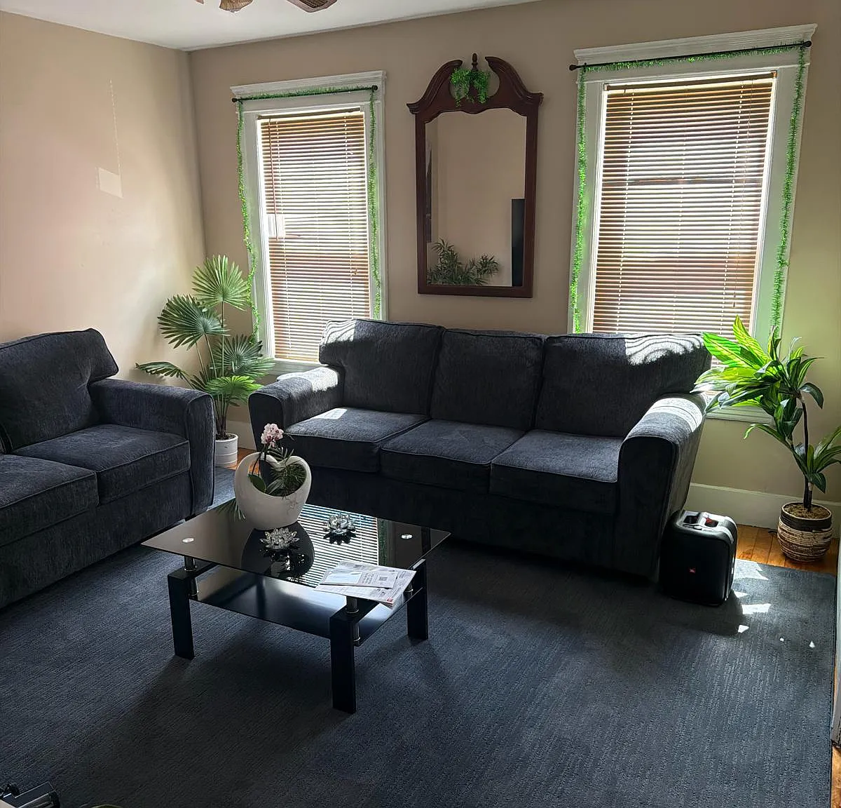 2 bed, 962 sqft, $1,900 — Photo 3
