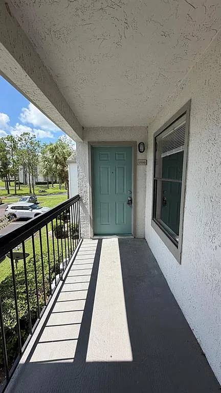 2 bed, 2.0 bath, 1130 sqft, $1,500 — Photo 2