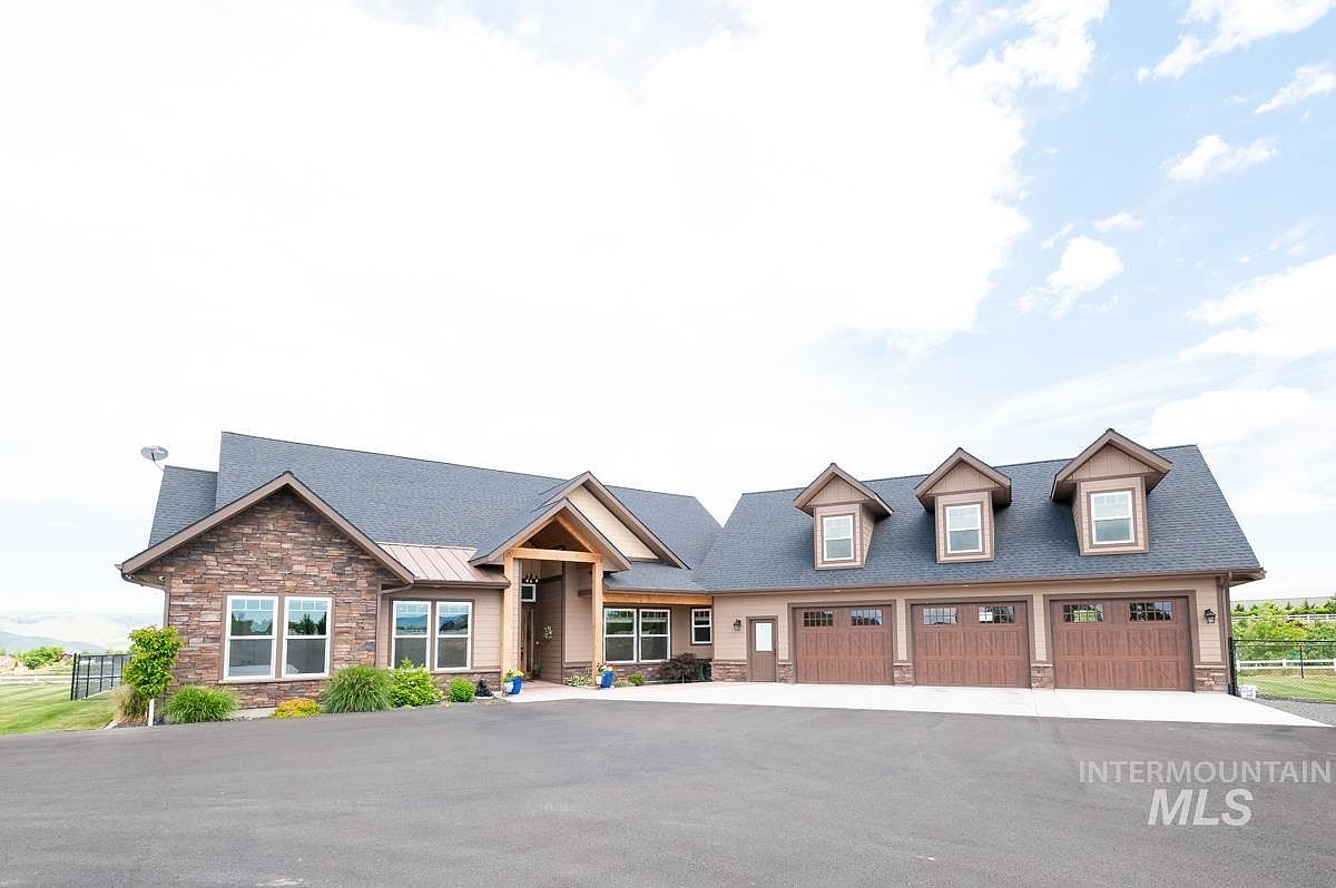6449 Hepton Ln, Lewiston, ID 83501 MLS 98883223 Zillow