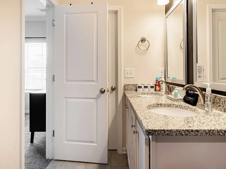 4357 Azalea Dr — Photo 26