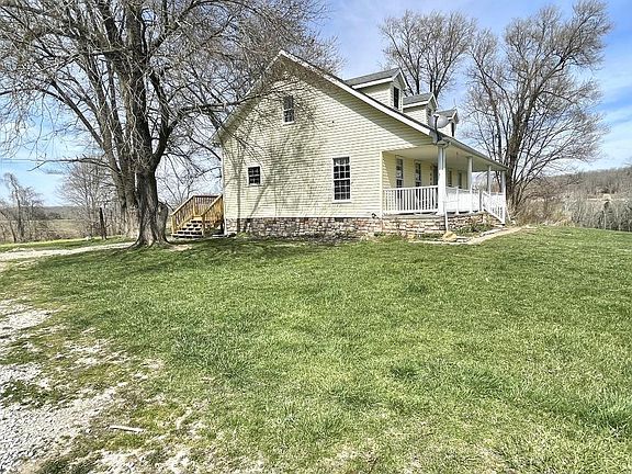 4th image of 254 Walnut Ln