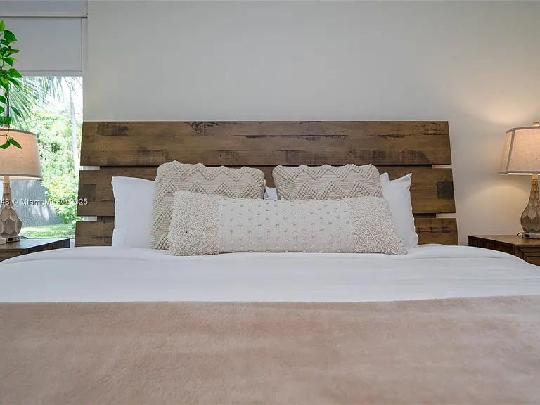 7544 SW 78th Ter — Photo 24