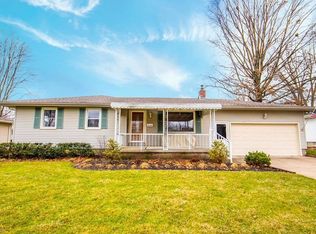 2358 Breezewood Dr, Austintown, OH