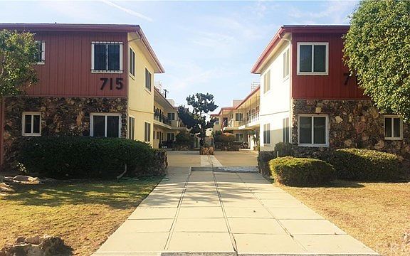 2nd image of 715 Larch St APT 12