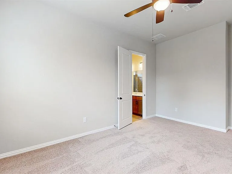 4907 Escape Rivera Dr — Photo 9