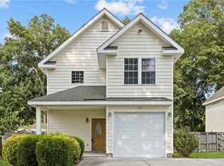 1520 Winter Rd, Virginia Beach, VA 23455