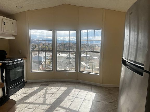 5th image of 3816 Joy Ln