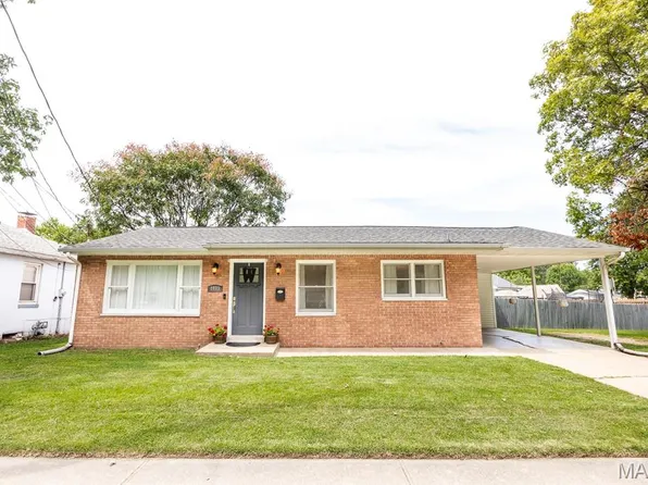 2805 Benton St, Granite City, IL 62040