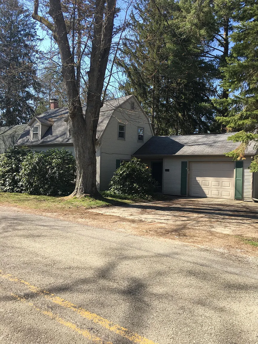 133 E Terrace Ave photo 1