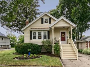 15 Woodruff Ave, Melrose, MA 02176