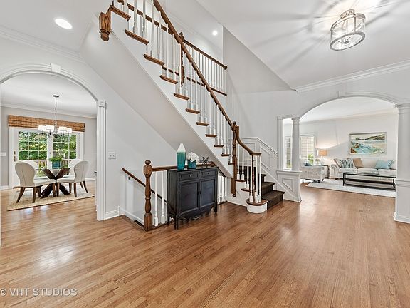 3rd image of 1426 Plumwood Dr
