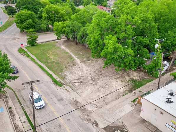 4951 E Side Ave, Dallas, TX 75228