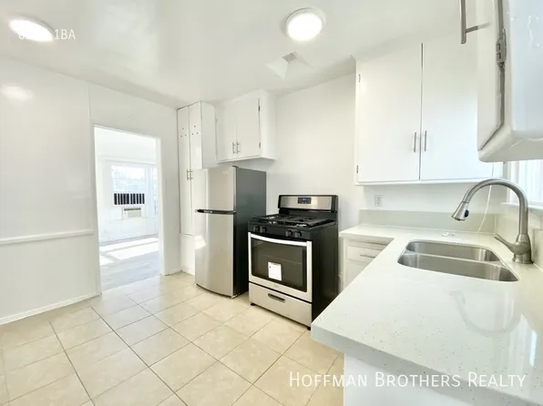 1518 Laurel Canyon Blvd APT 5, West Hollywood, CA 90046
