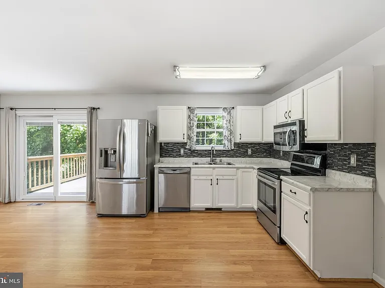 3535 Chesapeake Ave — Photo 11