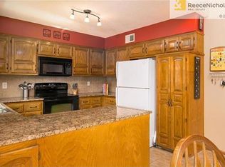 12314 S Acuff Ln, Olathe, KS 66062