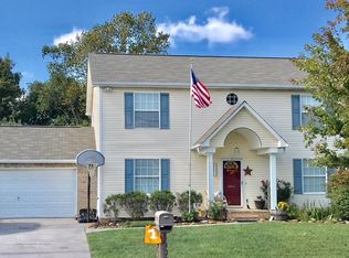 8225 Oak Terrace Ln, Powell, TN 37849