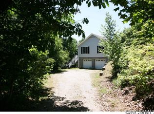 34 New Lite Rd, Fairview, NC 28730