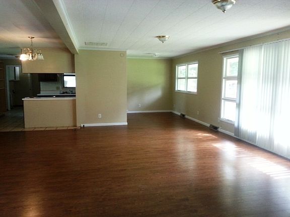 2nd image of 1308 N Sassafrass St
