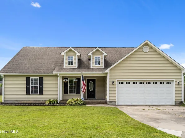 308 Boss Court, Richlands, NC 28574